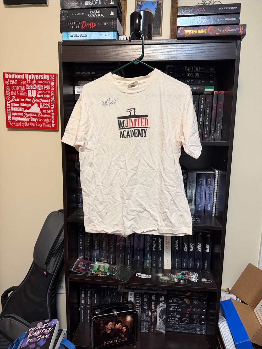 DC United Academy White Men's Logo T-Shirt